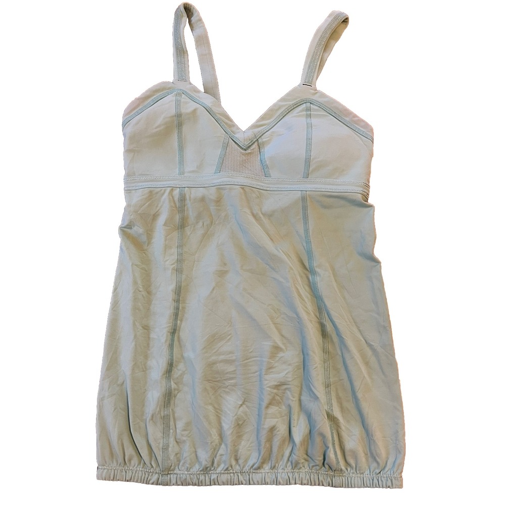 Lululemon Padded Bra Run Tank Size 4 Mint Green Zipper Pocket Workout Fitness